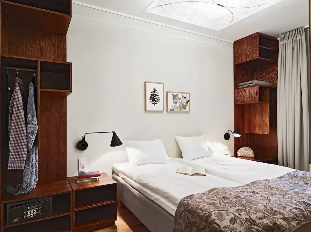 Suite with balcony