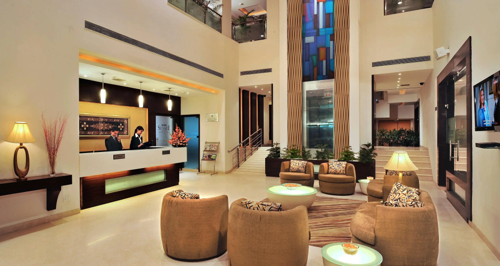 Lobby & Reception