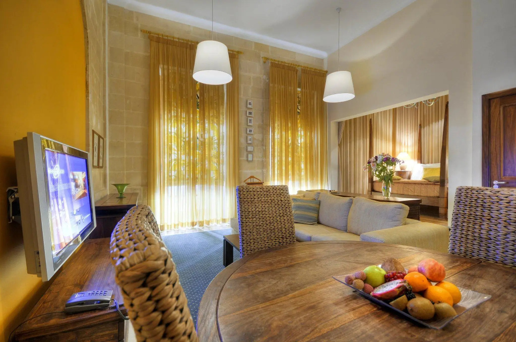 Superior Suite