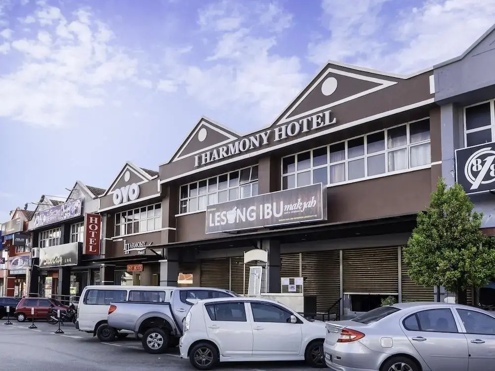 OYO 960 I Harmony Hotel