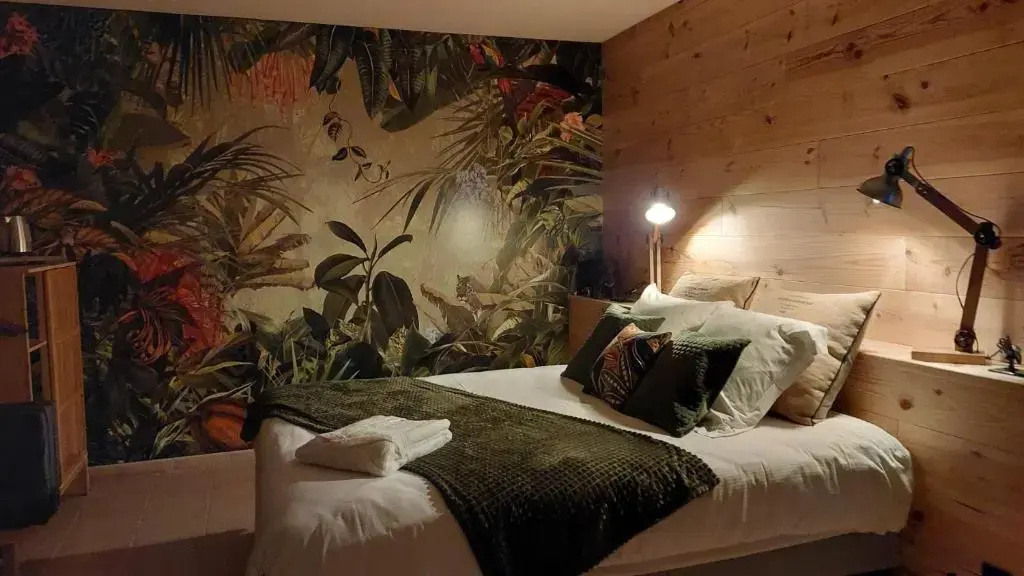 Standard Double room (full double bed)