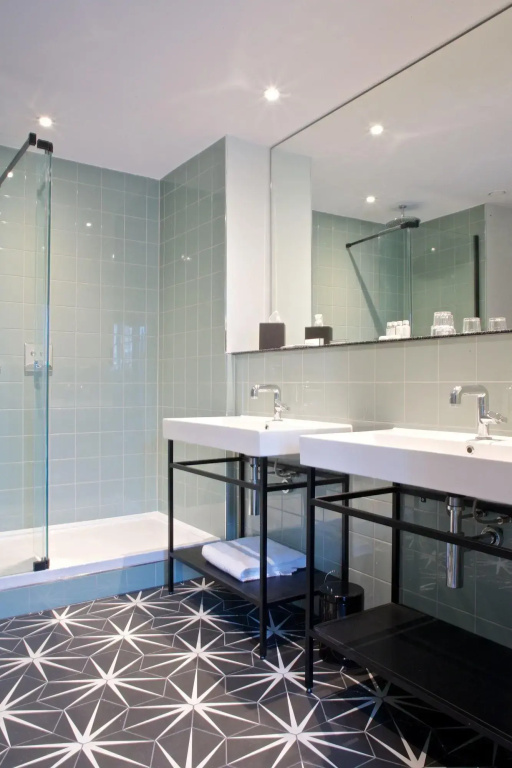 Hotel photo 30
