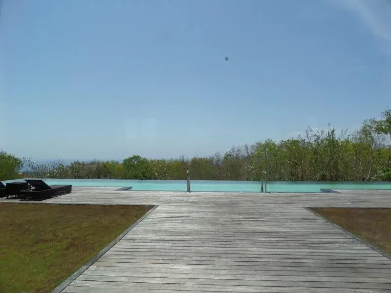 The Uluwatu Peak - Général