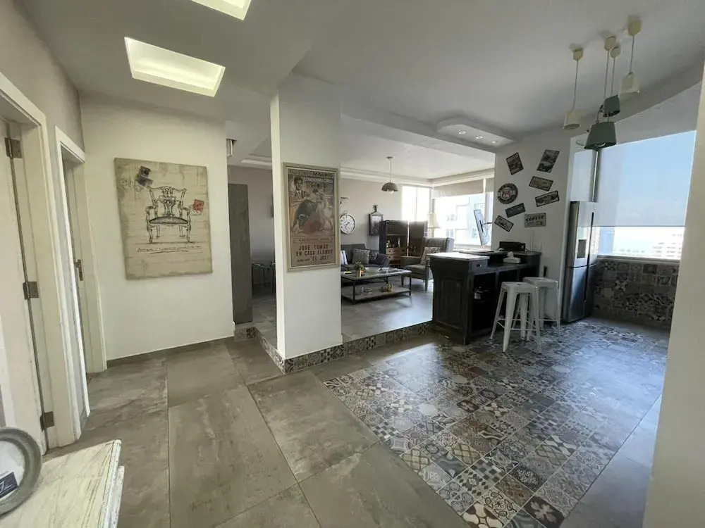 Charming 2-bed Apartment in Dbayeh Near Le Mall - фото 13