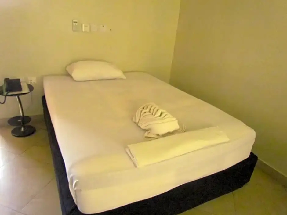 Fq Hotel - Chambres