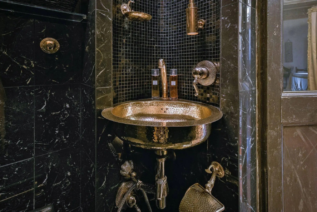 Palazzo Coli Bizzarrini Image 127