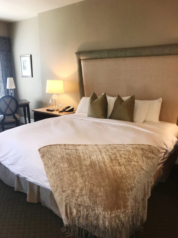 2 Bedrooms Suite