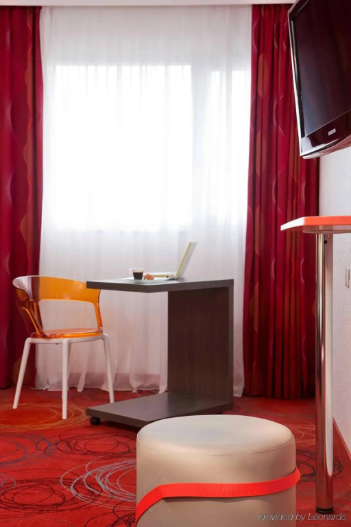 Ibis Styles Peronne Assevillers - Général