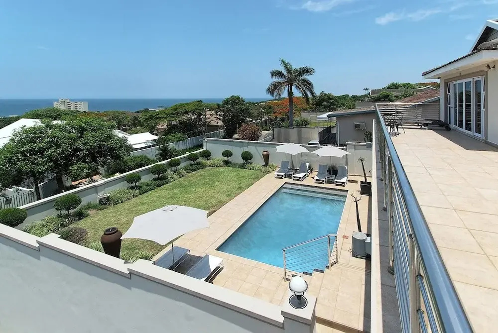 uShaka Manor Guest House - 3