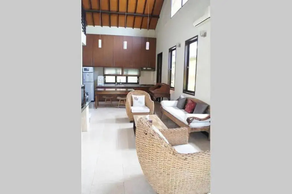 Sayang Taman Villas - Chambres