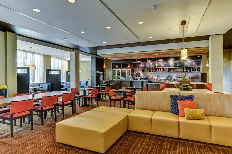 Courtyard by Marriott Bridgeport Clarksburg - Chambres