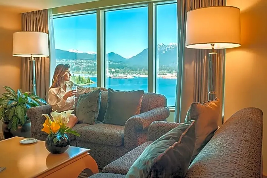 1 Bedroom Suite
