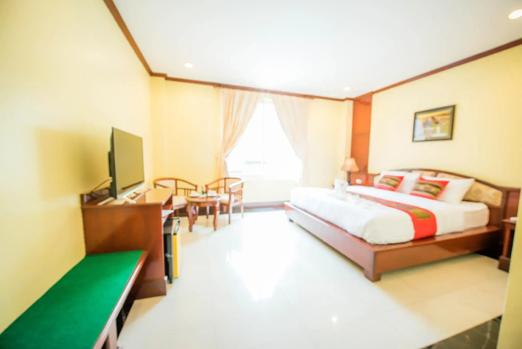 Superior Double room (full double bed)