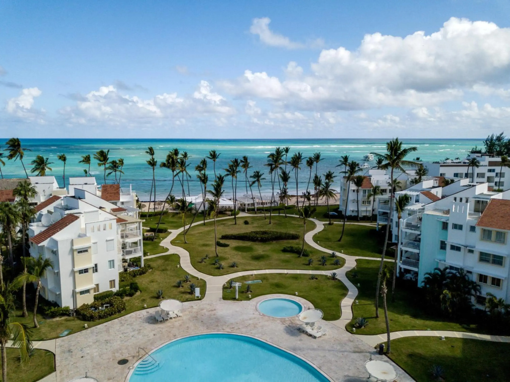 Bavaro Beachfront Penthouse 4 bdr/5 Bth 10+ Guests