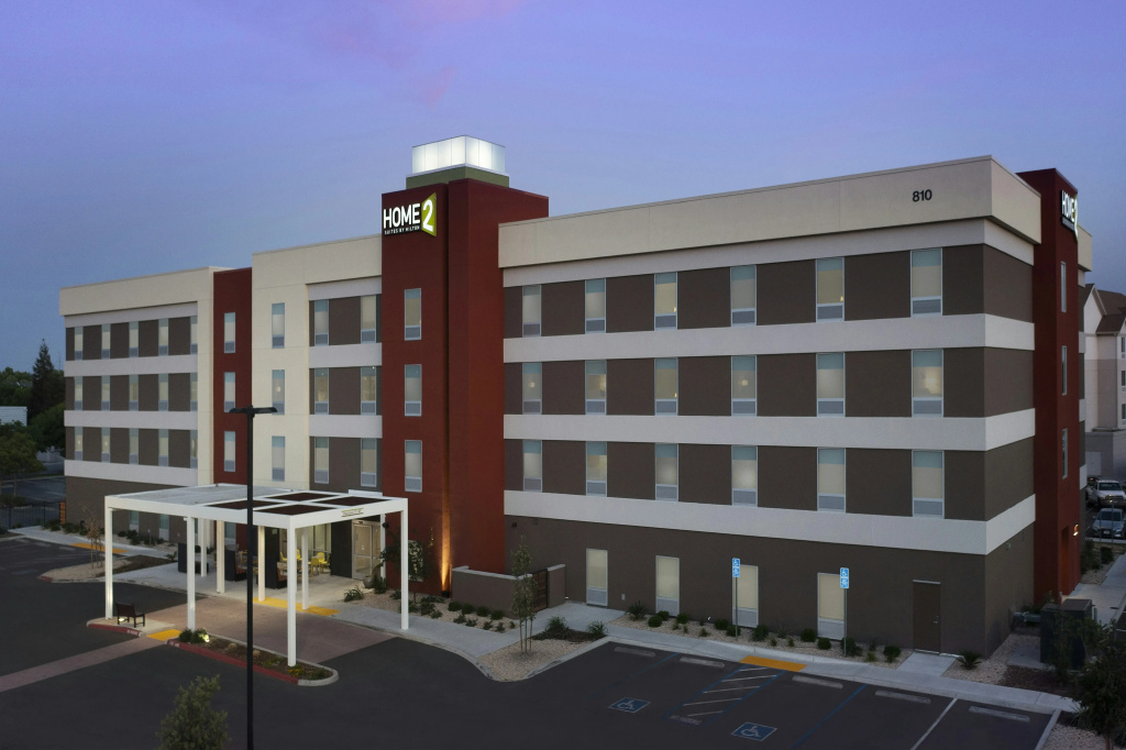 Home2 Suites by Hilton Clovis Fresno Airport