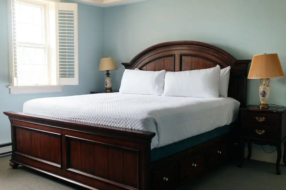 Grand room