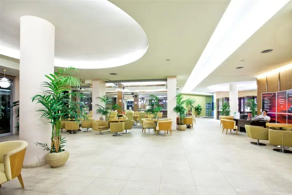 Hotel photo 16