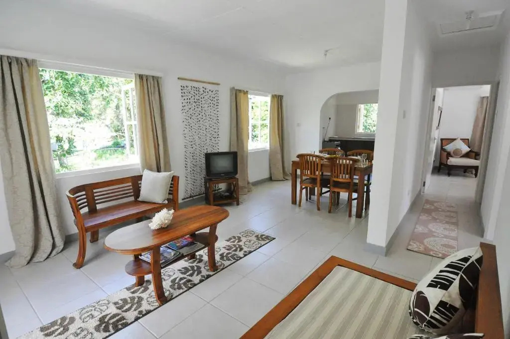 Petit Baie Chalets - Chambres
