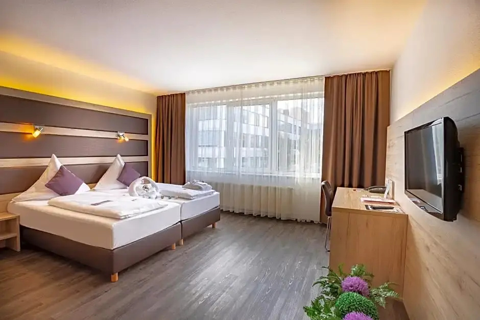 Michel Hotel Frankfurt-Airport Ruesselsheim - Chambres