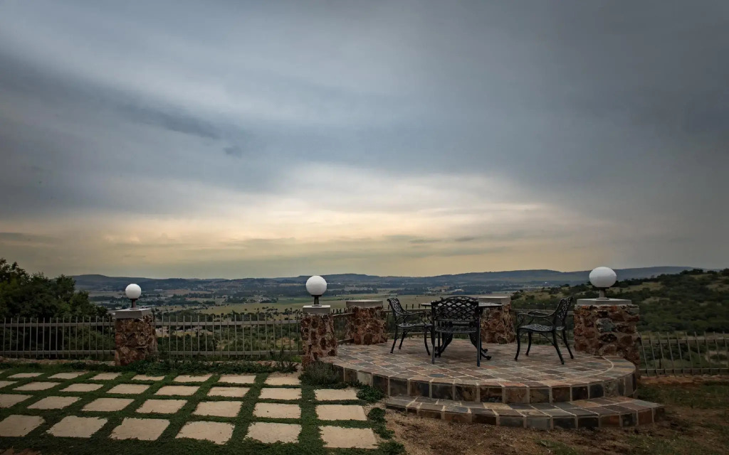 Eagles Nest Estate Guest House - фото 11