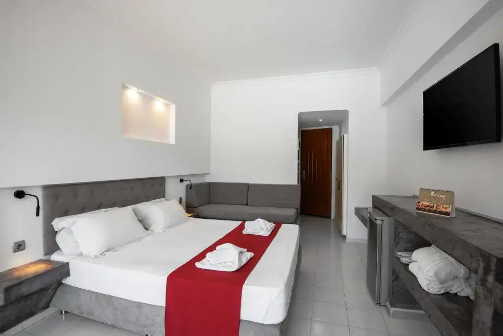 2 Bedrooms Suite