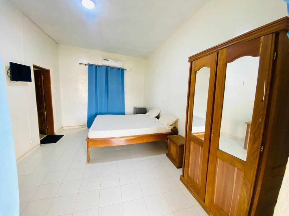 Comfort room