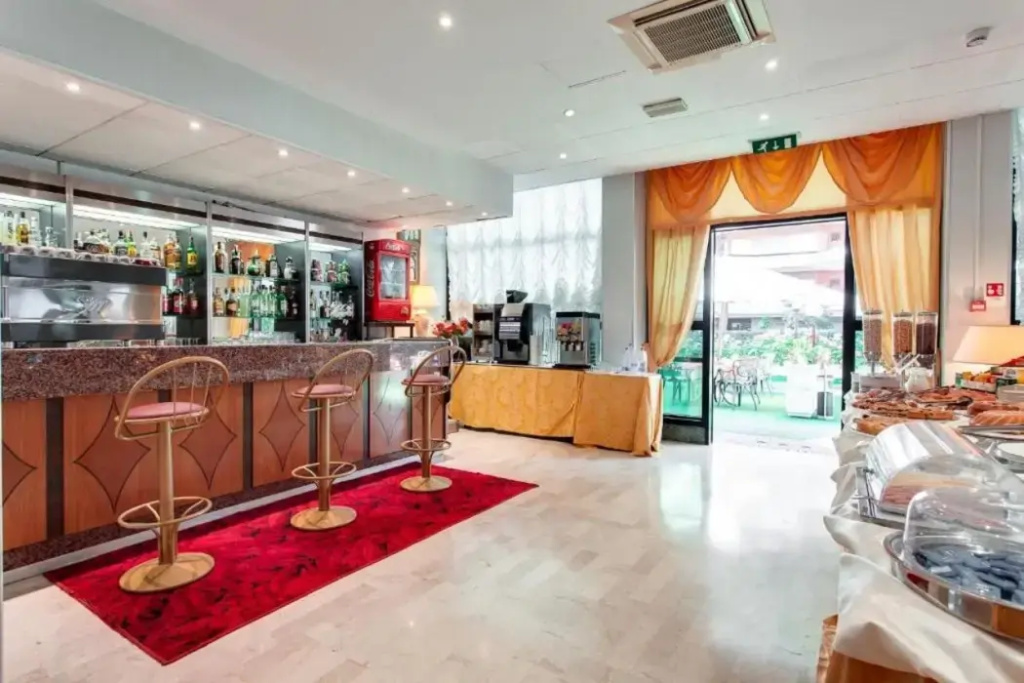 Hotel photo 23