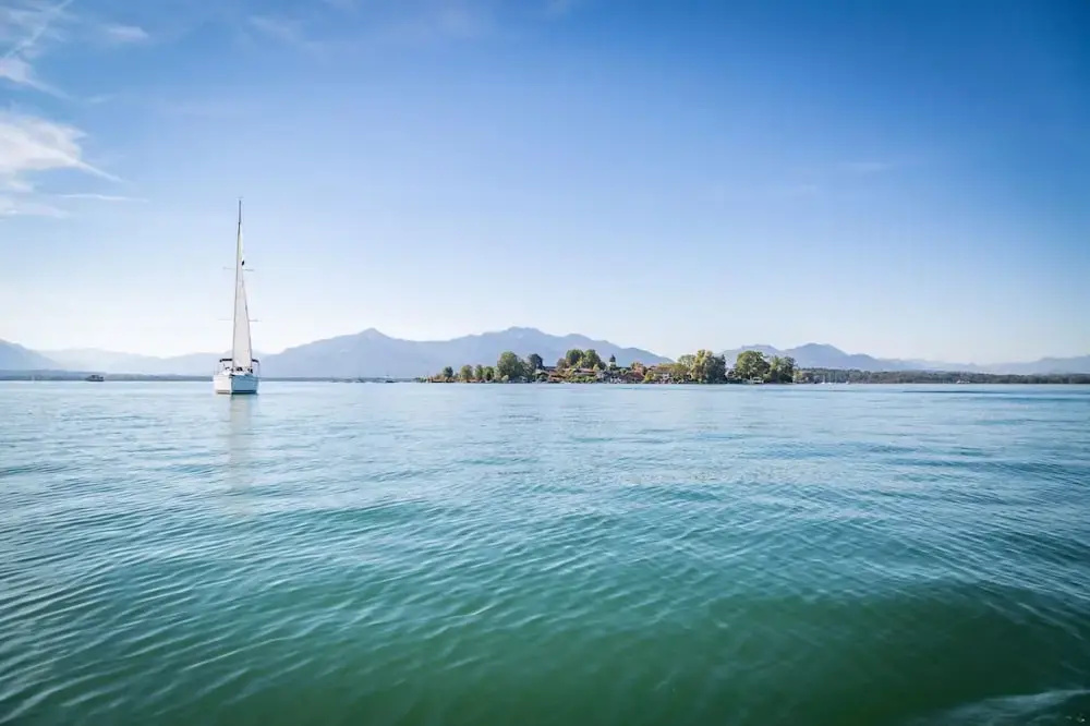 Beach & Waterfront