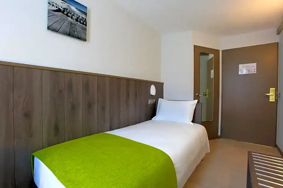 Brit Hotel Calais - Chambres