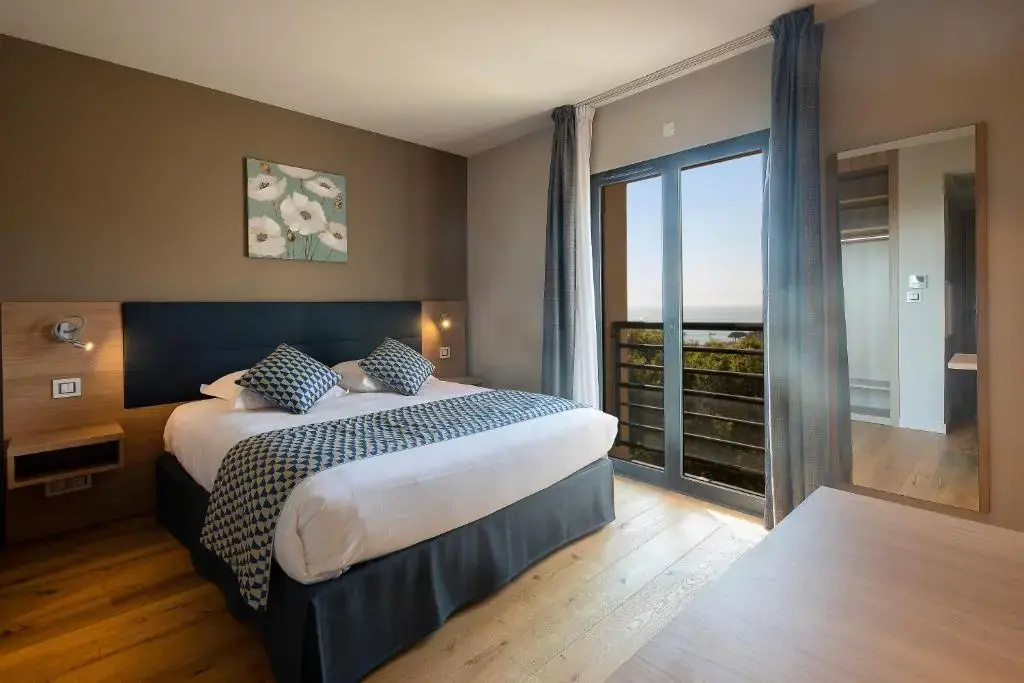 Comfort Double room with sea view (full double bed)