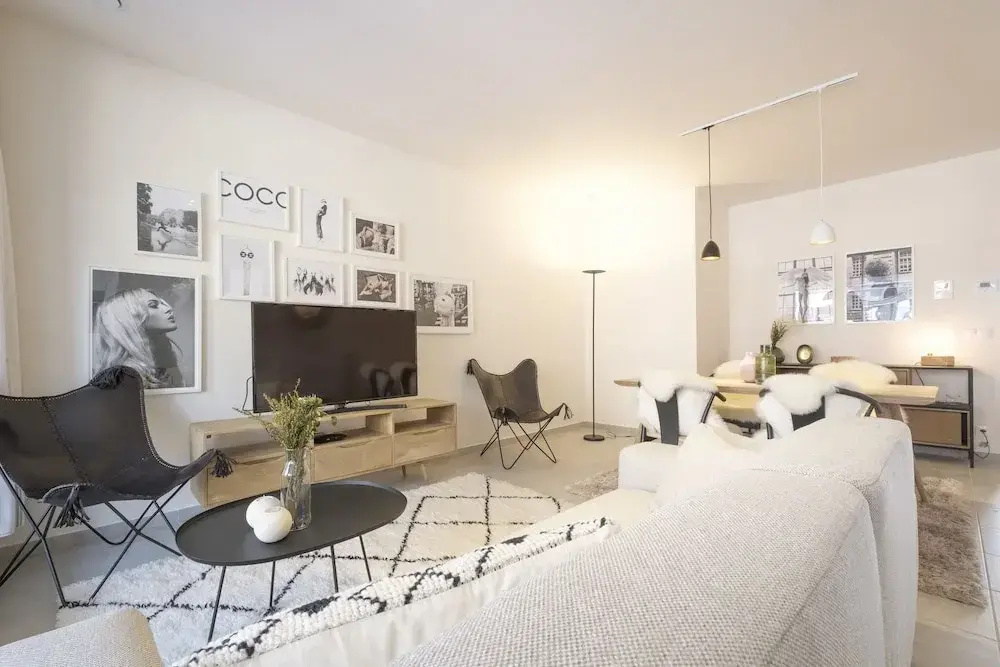 Deluxe Apartment with balcony