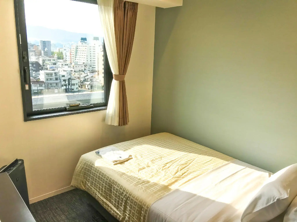 HOTEL LiVEMAX Hiroshima Funairimachi Riverside — фото