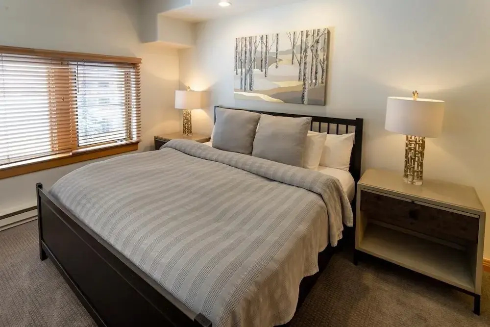 4315A - One Bedroom Deluxe Creekside Condominiums 1 Condo