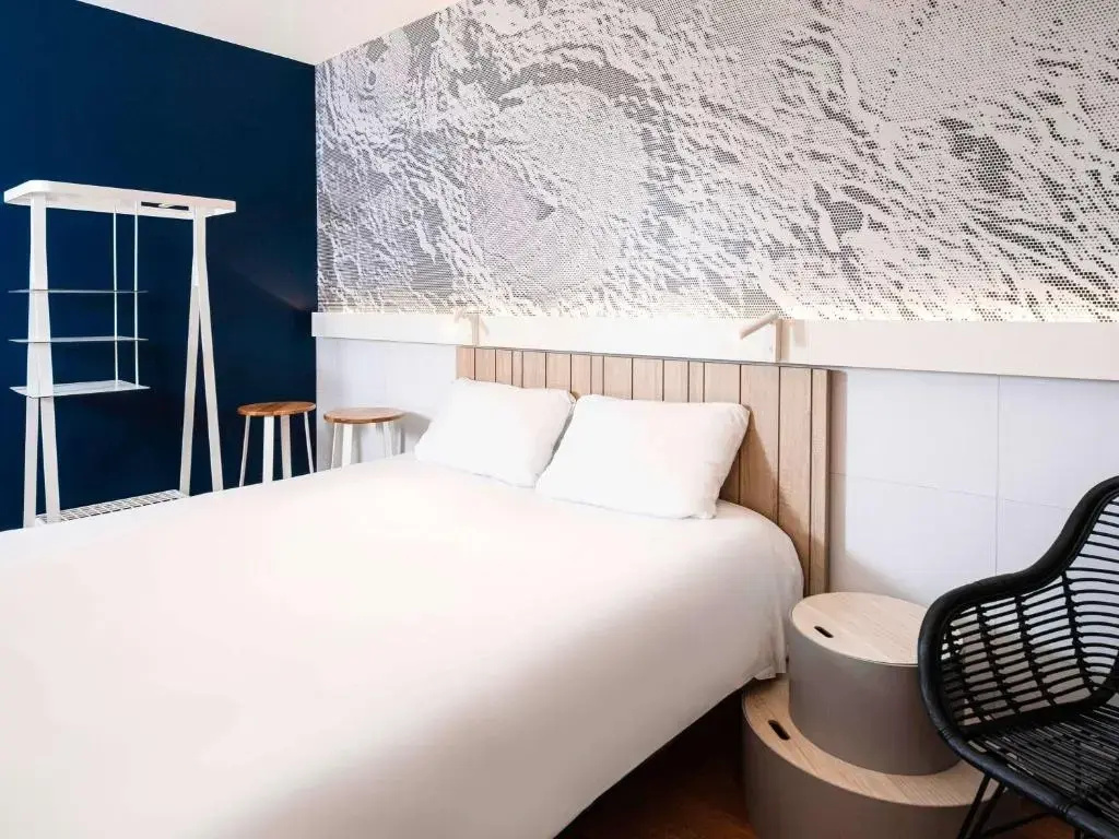 Standard Double room (full double bed)
