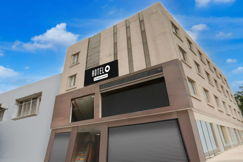 OYO 4477 City Square Hotel