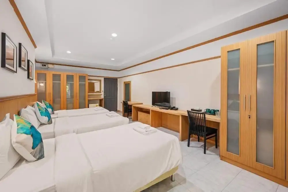 Hotel photo 11