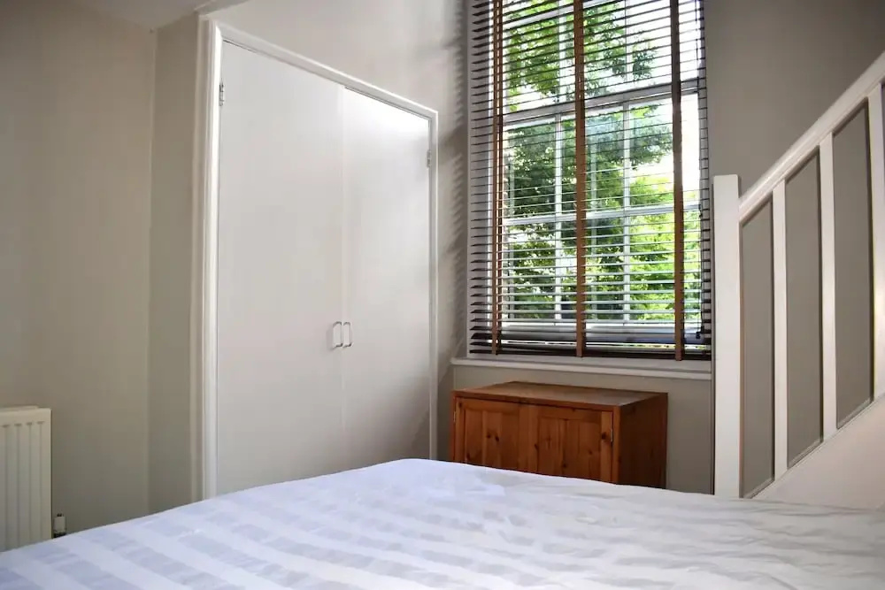 1 Bedroom River Side Flat