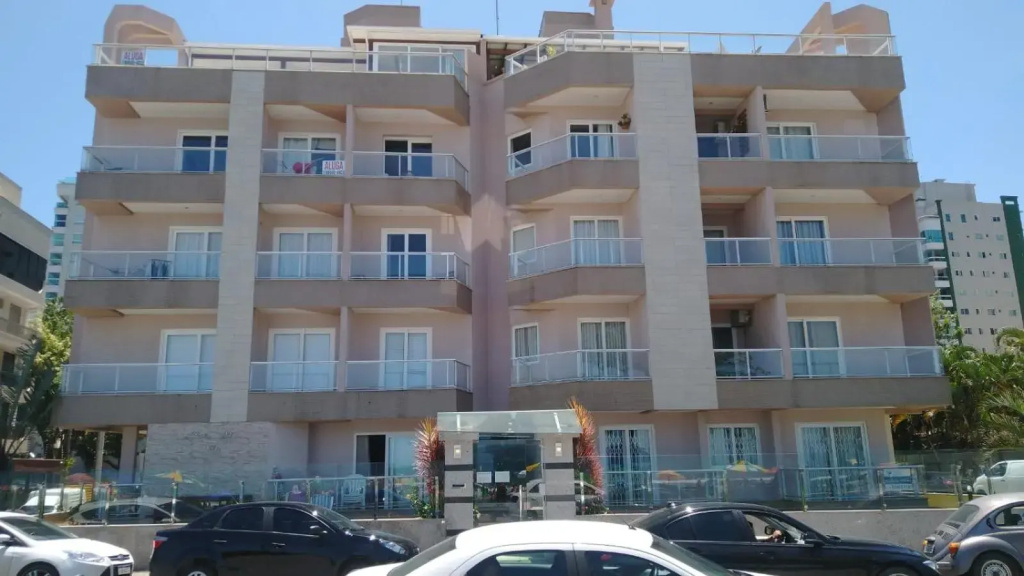 Apartamento de Cobertura frente para o mar Itapema