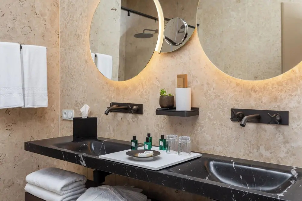 Luxury room