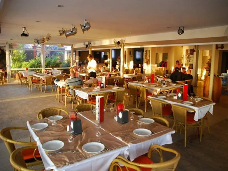 Food & Beverage