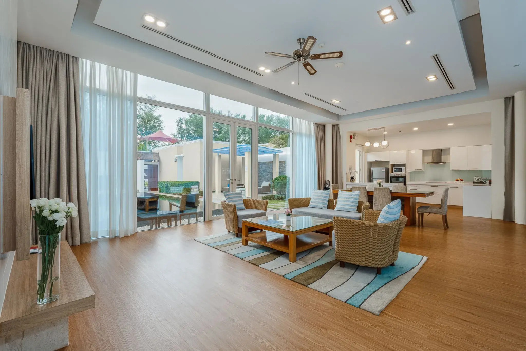Отель Andaman Pool Villas, Maikhao Beach Phuket в Тхаланге