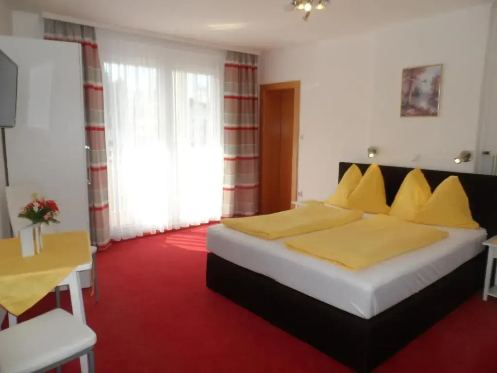 Pension Helios - Chambres