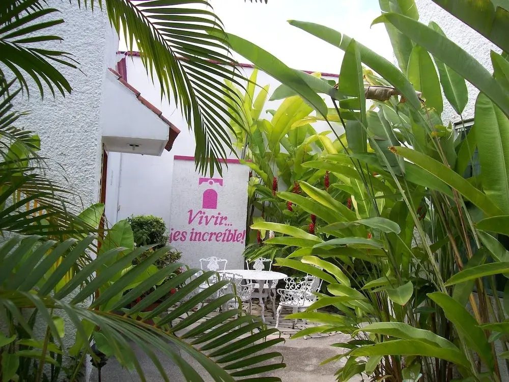 Suites Ejecutivas Los Arcos - Chambres