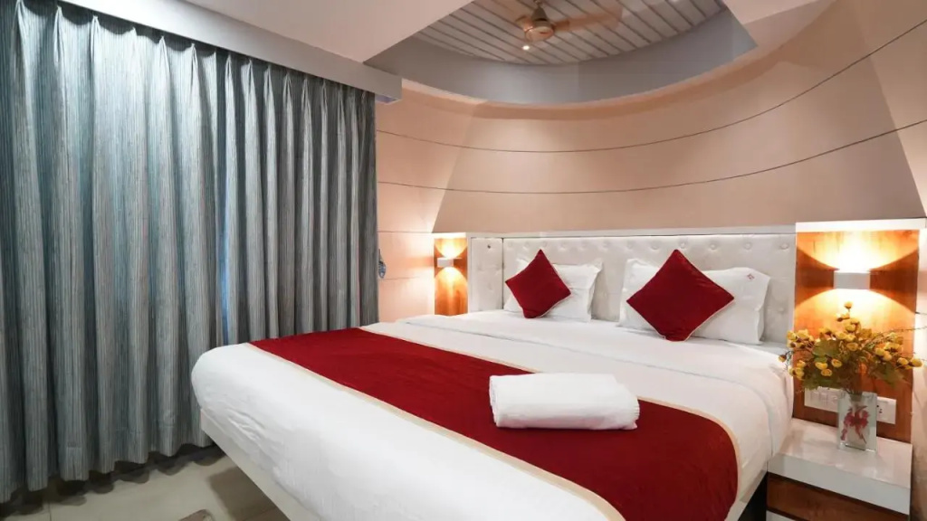 Hotel photo 12
