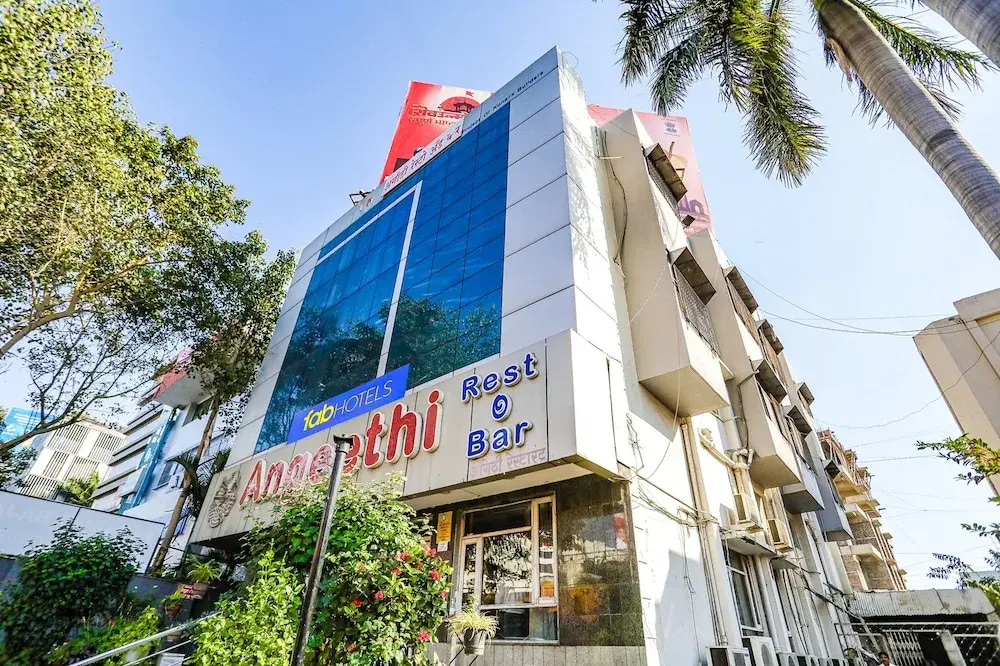Fabhotel Angeethi