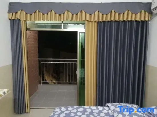 Jujiaodian Apartment