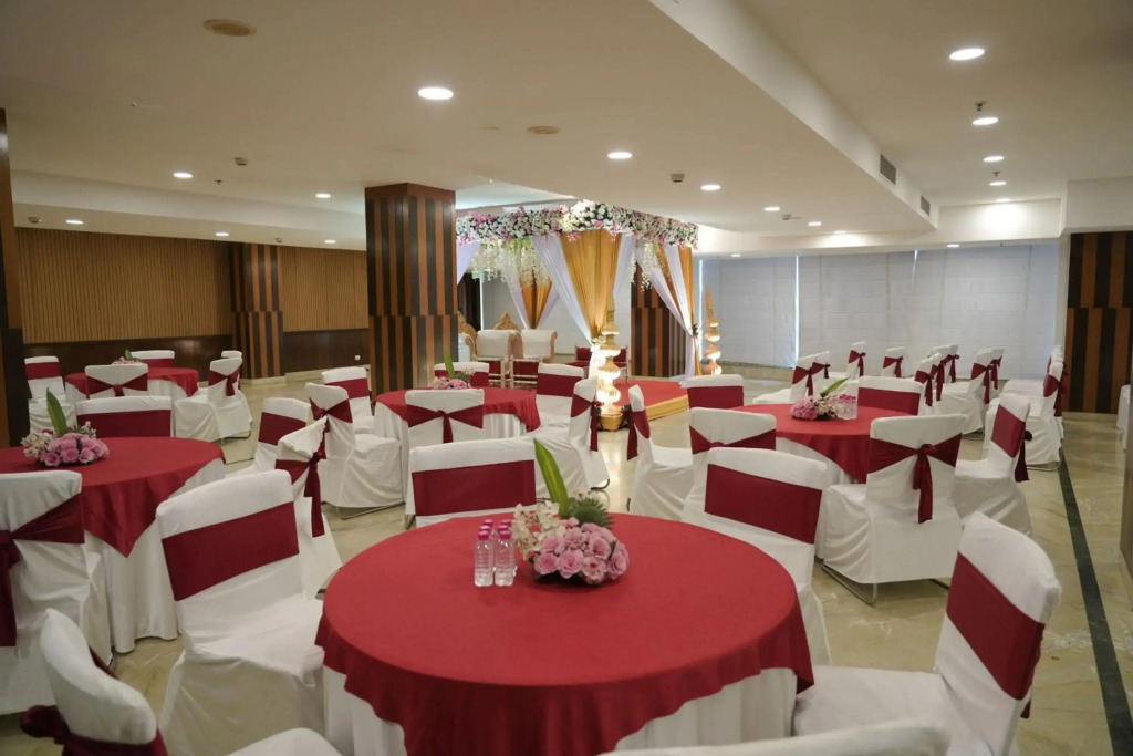 Four Points by Sheraton Vadodara - фото 29