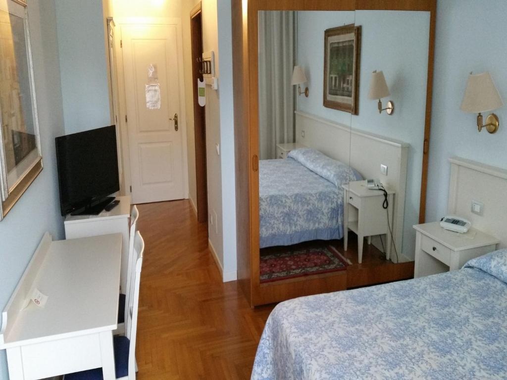 Classic Double room (full double bed) (bed type is subject to availability)