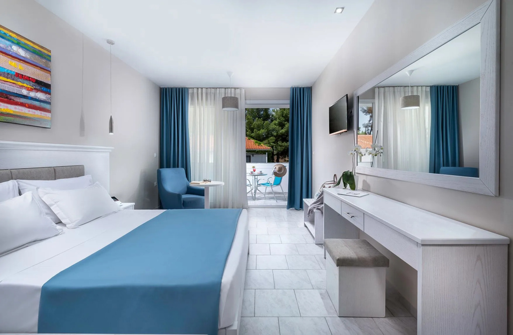 Porfi Beach Hotel - Chambres