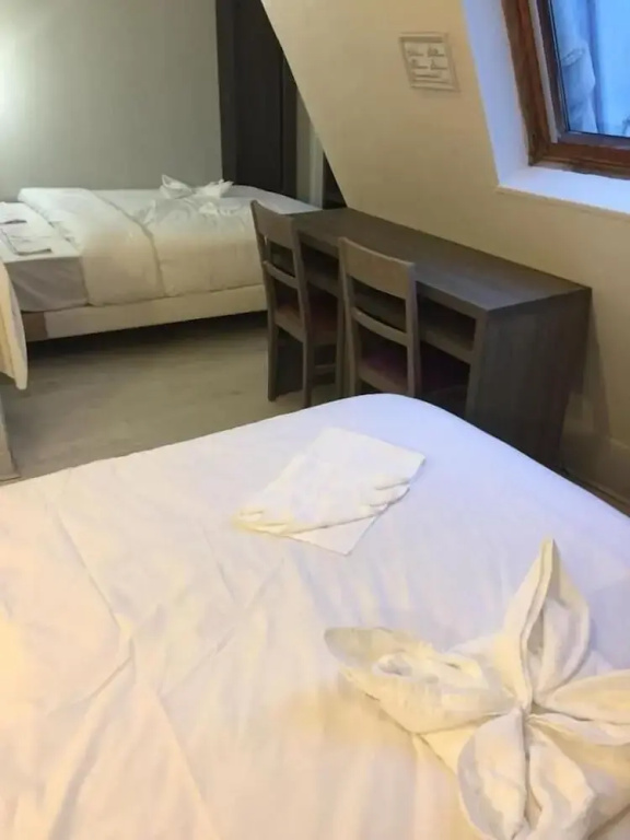 Comfort room